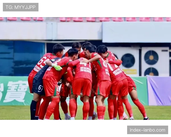 【2026年4月中超联赛区域防守与盯人混用趋势·人物·观点评论评论员专栏：外籍中卫的引入是否加速了中超各队从单纯盯人向混合防守的转变？